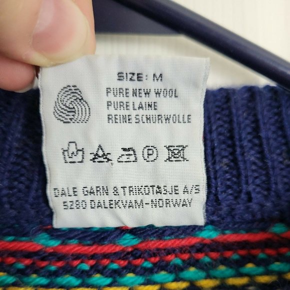 Mens Vintage Dale of Norway Fair Isle Pullover Wool Sweater Size Medium - Picture 5 of 7